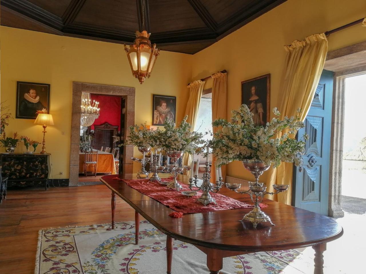 Casa De Quinta Villa มาร์โก เดอ คานาเวเซส ภายนอก รูปภาพ